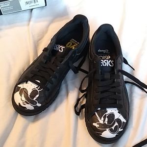 asics mickey mouse